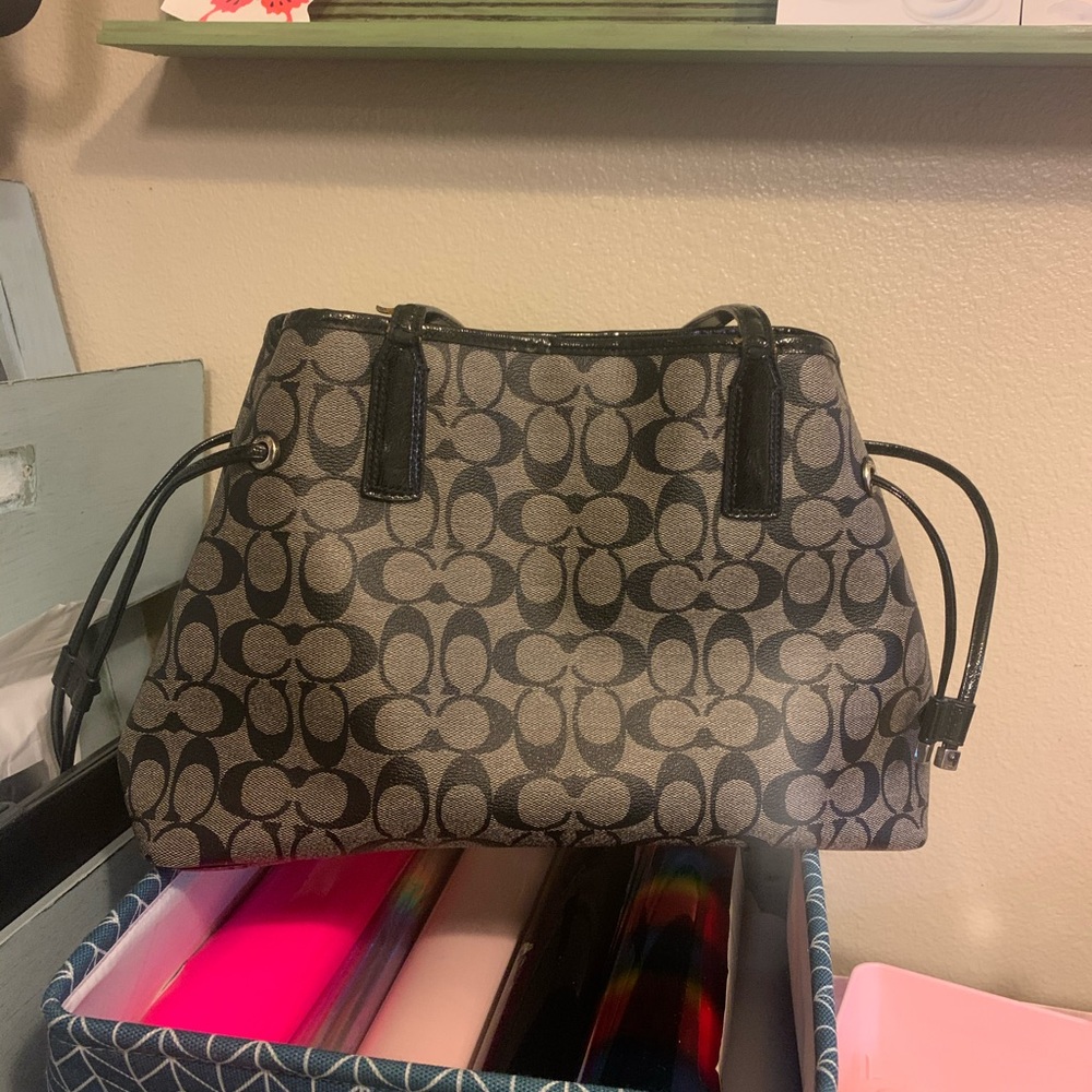 Authentic Coach - Picture 6 of 10